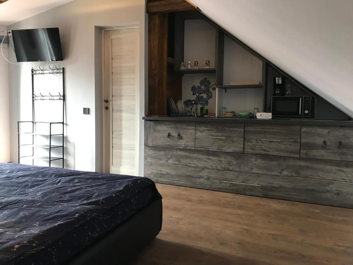 Garsoniera Delia Brasov Appartement Buitenkant foto