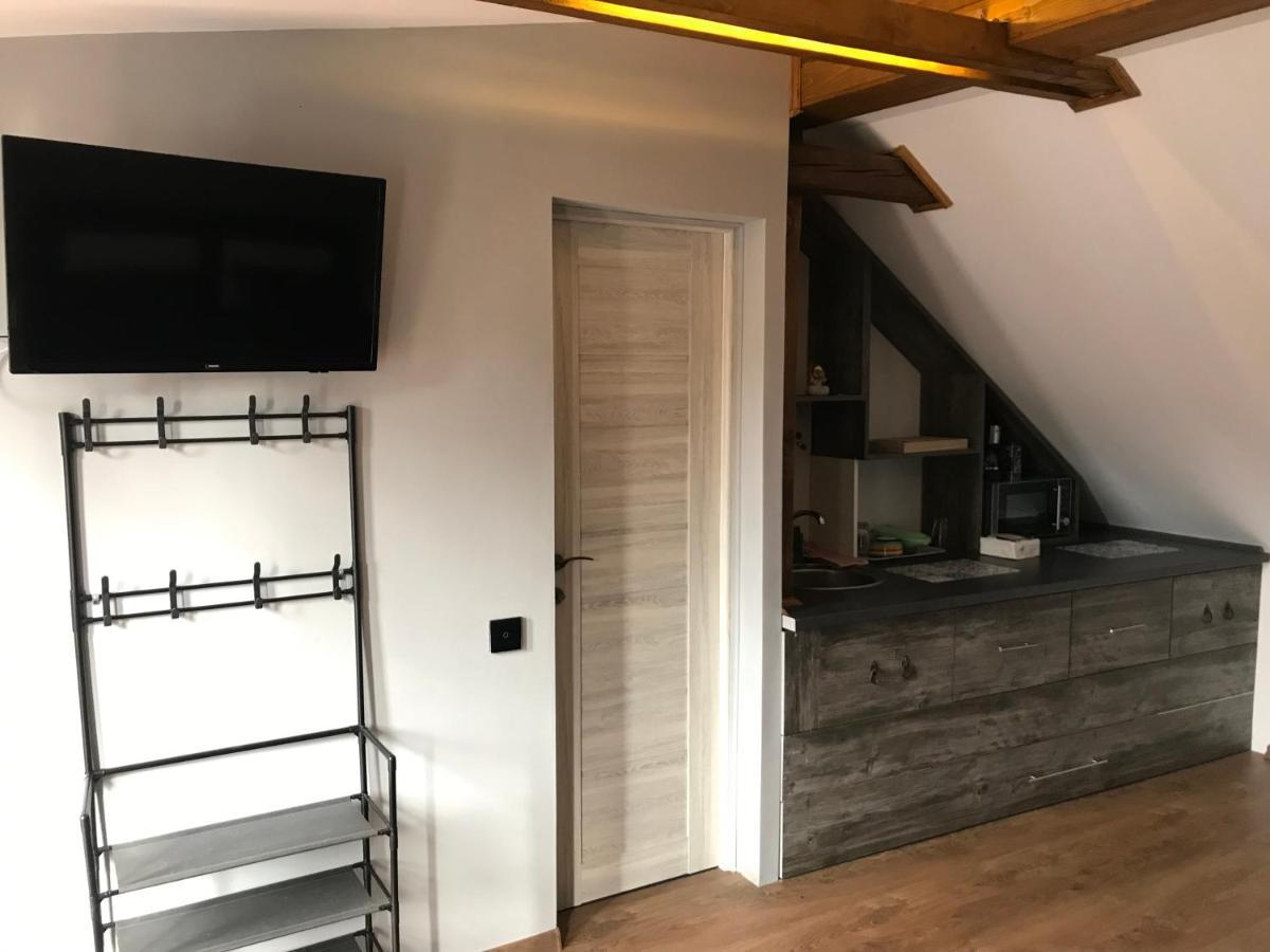 Garsoniera Delia Brasov Appartement Buitenkant foto